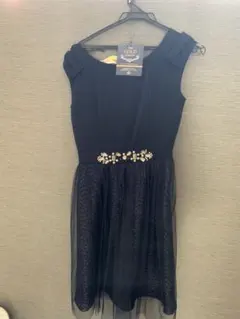 ドレス　ワンピースのサムネイル