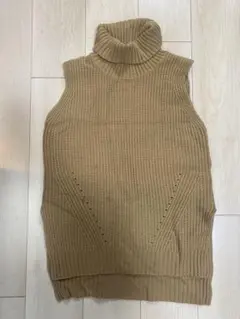 COMME CA ISM ニット(タートルネック/ノースリーブ)