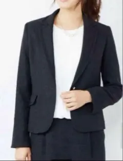 テーラードジャケット・スカートセット　スーツ　 a.v.v アーヴェヴェ