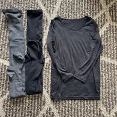 ユニクロヒートテック140サイズ　タイツ150サイズ　2足セット