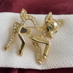 【31】金の子鹿ブローチ　ラインストーン　バンビ　ヴィンテージ　美品
