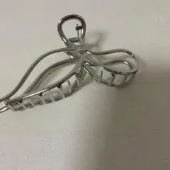 AA386【在庫処分】リボンバンスクリップ ヘアアクセサリー 韓国 メタリック