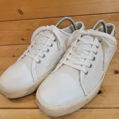 2025年最新】BLUE LABEL CRESTBRIDGE レディース スニーカーの人気