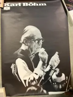 Item thumbnail for item 7a68051d-9346-4383-a06d-d560a6b7c897