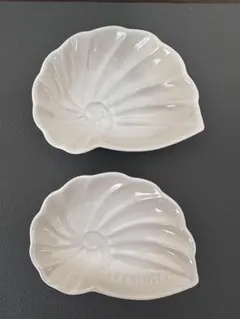LE CREUSET Small Shell Dish 2枚セット　白のサムネイル