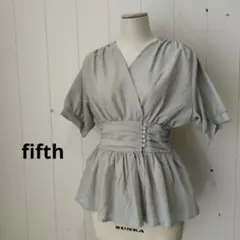フィフス fifth カシュクール シアー ブラウス 半袖 くすみグリーンのサムネイル