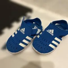 adidas 青 サンダル 18cm