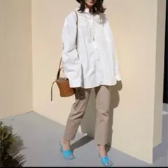 ZARA ソフトスプリットスエードアシンメトリーバケットバッグ - メルカリ