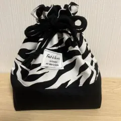 お弁当袋　ゼブラ柄