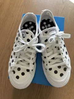 adidas ドット柄 キャンバス スニーカーのサムネイル
