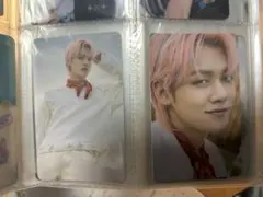 Blue HourYEONJUNトレカ２枚セット❗️