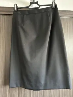 レディーススーツ　タイトスカート 7号