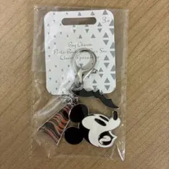 ディズニー　ミッキーマウス　3連キーホルダー
