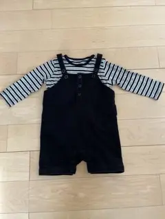 コムサイズム　ベビー　ロンパース・カバーオール　黒　ストライプ