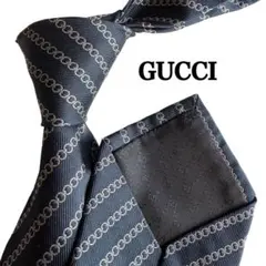 美品GUCCI グッチ　ネクタイ ネイビー チェーン柄　銀　ストライプ柄　スーツ