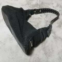 Item thumbnail for item 999de922-dfce-4a6d-850c-a288a31582a2