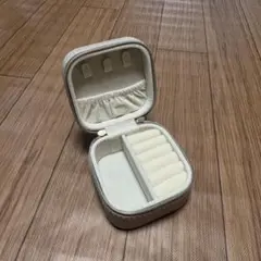 3coins アクセサリーケース
