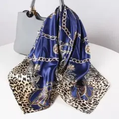 ネイビー レオパード柄 スカーフ 大判 サイズ：90cmx 90cm