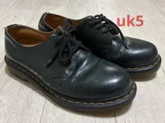 Dr. Martens グリーン(カーキ)3ホール