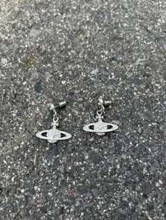 Vivienne Westwood REINA ピアス 両耳 片耳 - メルカリ