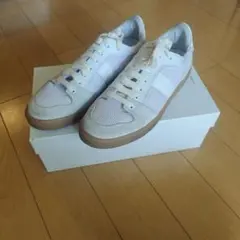 AMI PARIS 　レザー ローカットニーカー　美品のサムネイル