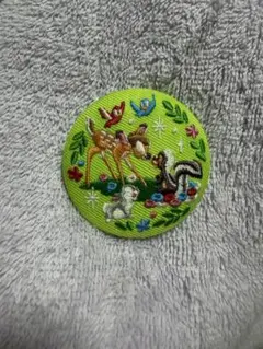 Disney Characters 刺繍缶バッジビスケット2