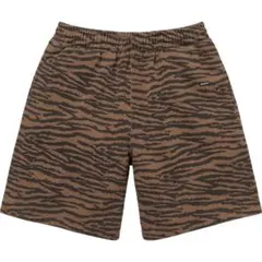 2026年最新】supreme small box sweatshortの人気アイテム - メルカリ