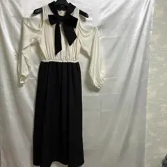 Rady オフショルダーリボンワンピース ホワイト/ブラック M