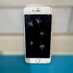 【ジャンク】iPhone 6 シルバー ひび割れあり