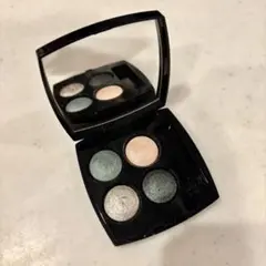 CHANEL アイシャドウ 廃盤色　レキャトルオンブル232 ティセヴェネティアのサムネイル