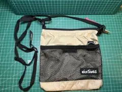 Item thumbnail for item d37f9674-2a72-422c-a160-9b625e0d5b23