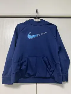 Nike フード付きパーカー　ジュニアＬ（150〜160cm）