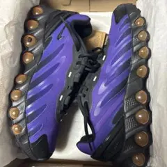 NIKE AIR MAX DN8