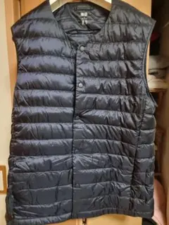 ユニクロ　ダウンベスト　メンズ　黒