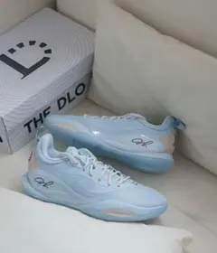 WOW The Dlo2 アイスチップス US 5のサムネイル