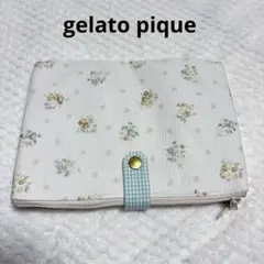 大人気✨gelato pique✨ジェラピケ✨花柄✨手帳ケース　母子手帳