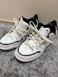 JORDAN COURTSIDE 23 エアジョーダン　19cm NIKE
