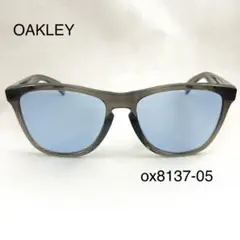 オークリーox8137-02偏光ライトグレーサングラスFrogskins - メルカリ