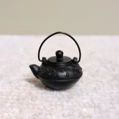 デコレ　コンコンブル　鉄瓶