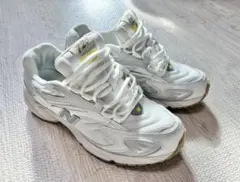 New Balance ML725 ホワイト/ベージュ 26cm