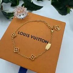 Item thumbnail for item 8f223f7c-5192-4bed-8bfb-f7703883f2de