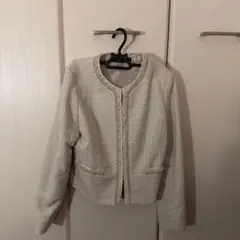 アイボリー ツイード ノーカラージャケット