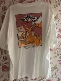 WEGO ユニセックス　Tシャツ　ホワイト　白　オレンジのサムネイル