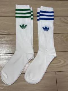 新品adidas 22-24cmソリッド クルーソックス グリーン/ブルー