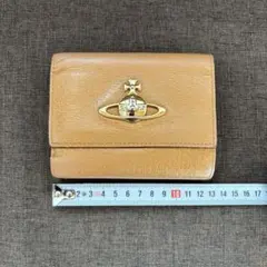 Vivienne Westwood三つ折り財布　がま口