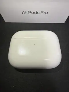 Apple AirPods Pro 2世代 充電ケースのみ　bのサムネイル