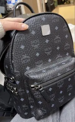 Item thumbnail for item 991610eb-5b8a-4b46-ba0c-5f5b334f6fb6