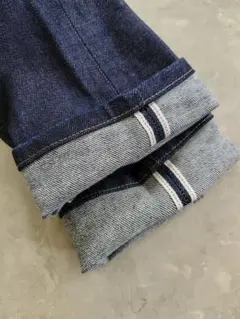 美品 濃紺 ユニクロ UNIQLO ストレッチ 28インチ デニムパンツ 赤耳