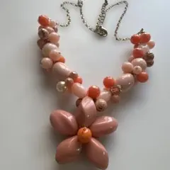 フラワーモチーフ ネックレス ピンク系
