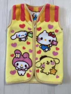 サンリオキャラクターズ　スリーパー　ベスト